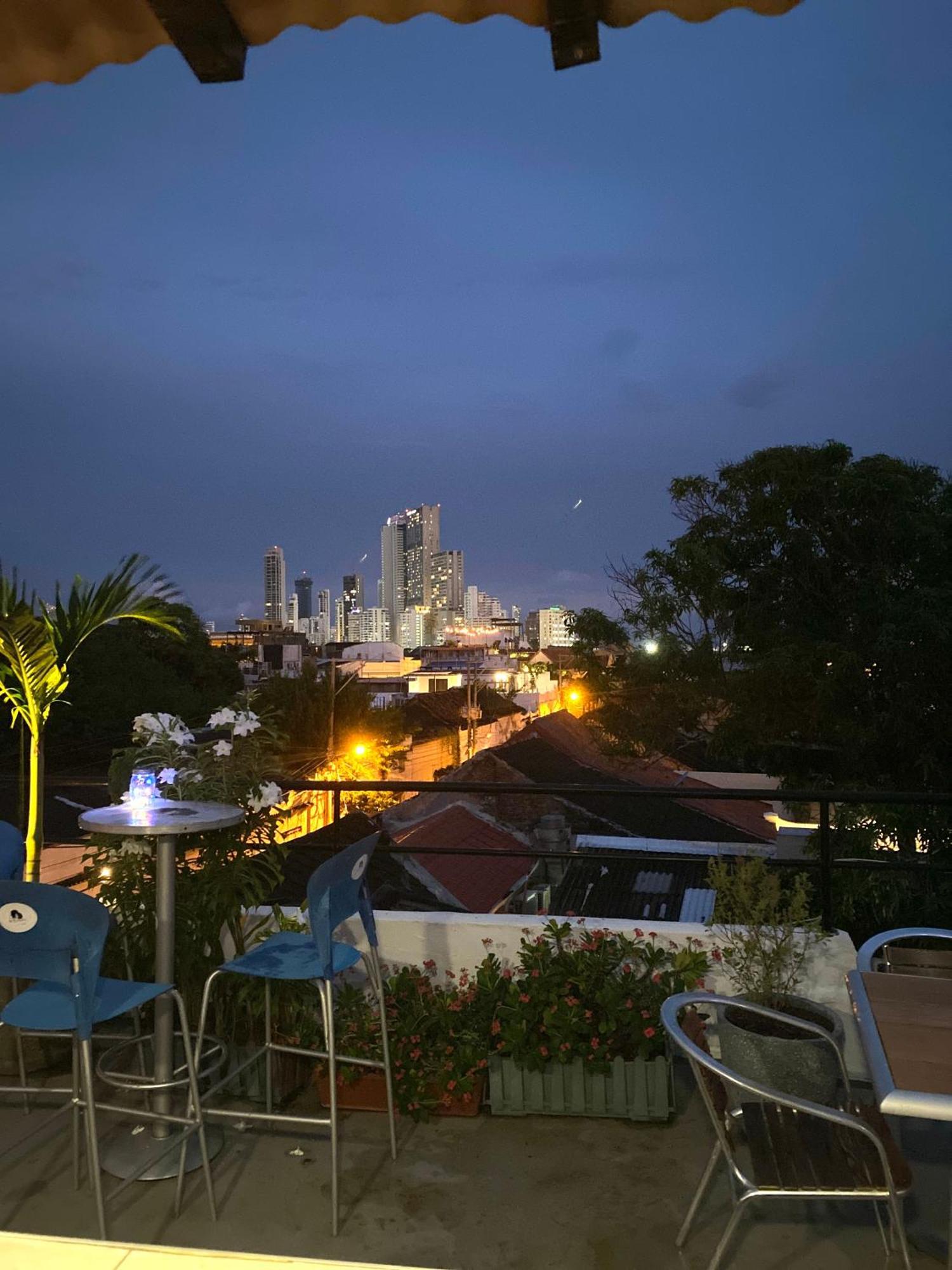 La Viduka Hostel Cartagène Extérieur photo