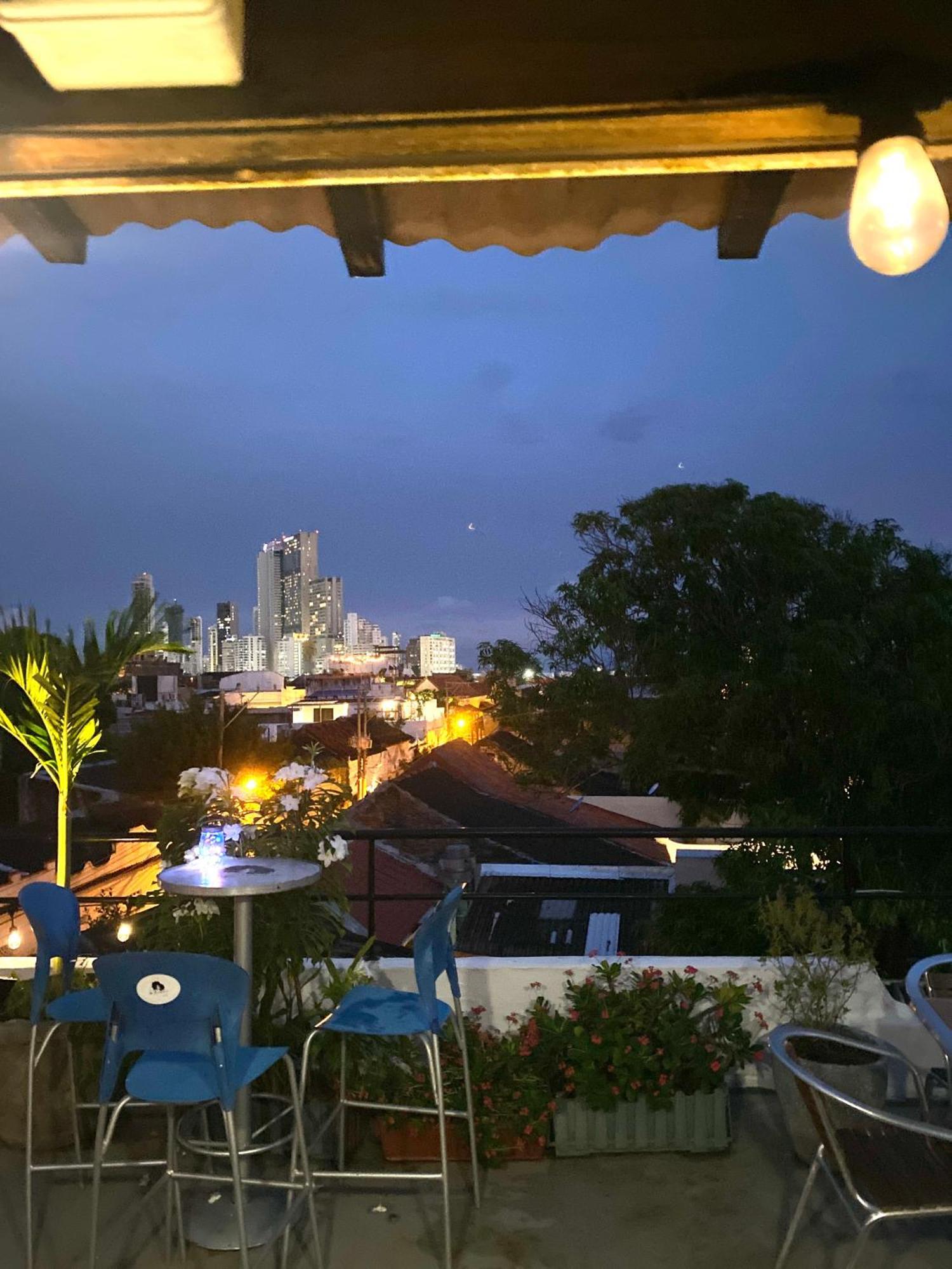 La Viduka Hostel Cartagène Extérieur photo